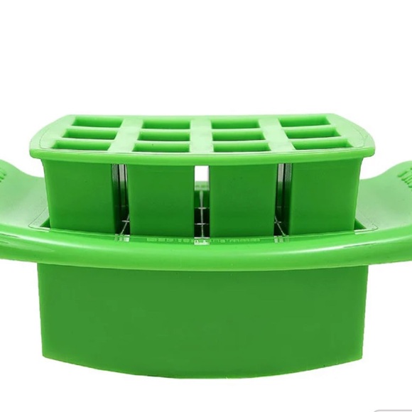 Multi-Color Food Cutter Set - Picture 12 of 13